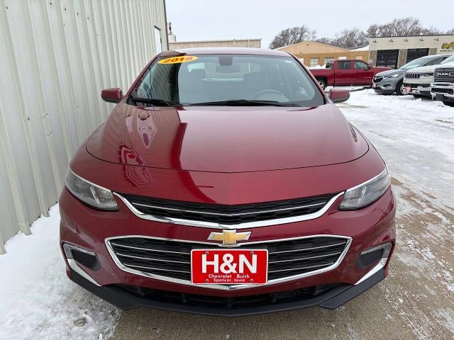 Used 2018 Chevrolet Malibu 1LT with VIN 1G1ZD5ST5JF194287 for sale in Spencer, IA
