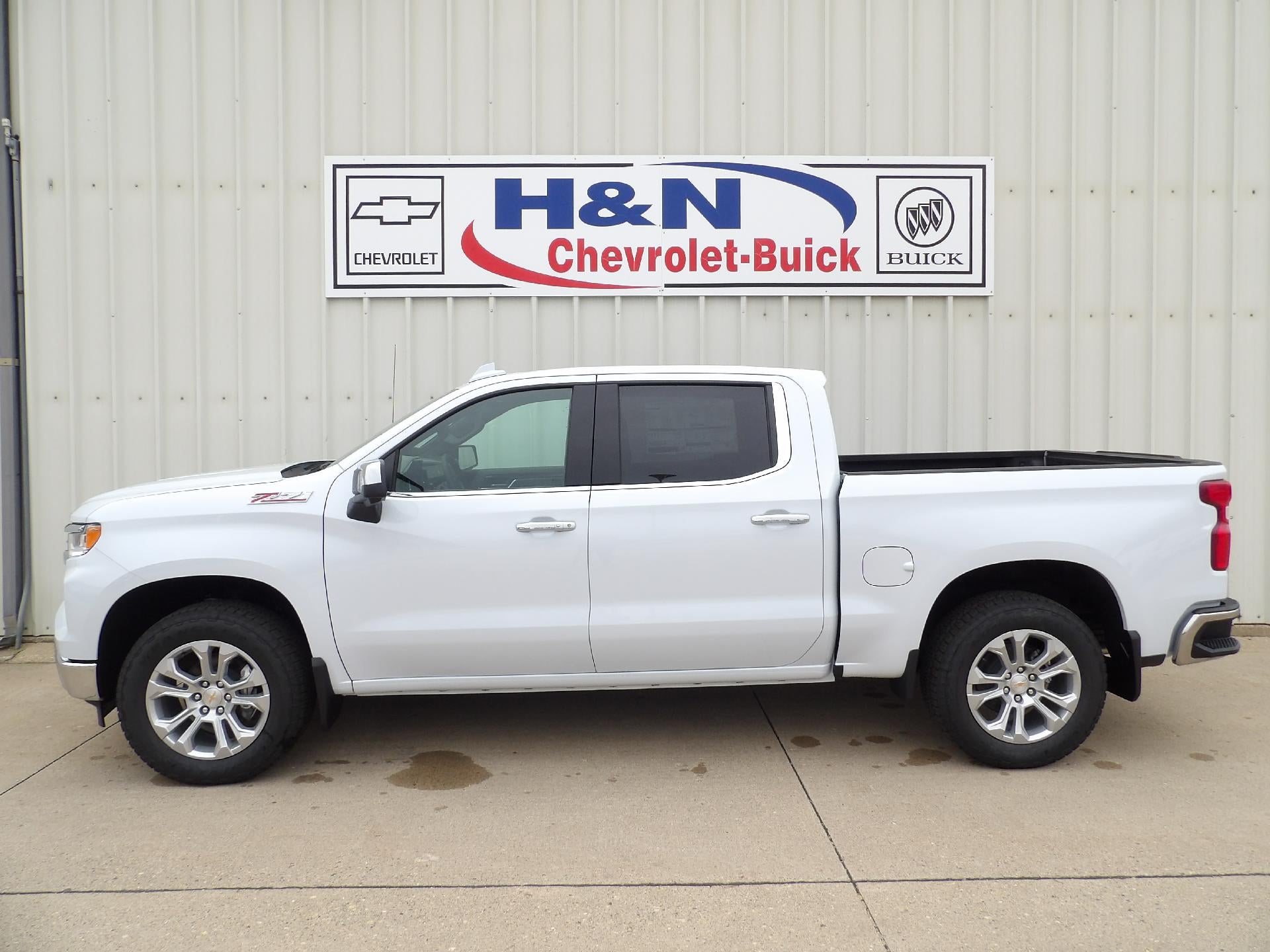 2026 Chevrolet Silverado 1500 LTZ