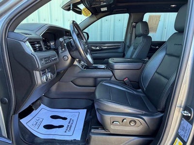 2022 GMC Yukon XL Denali