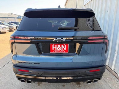 2025 Chevrolet Traverse LT
