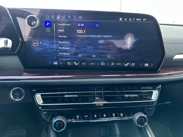 2025 Chevrolet Traverse RS