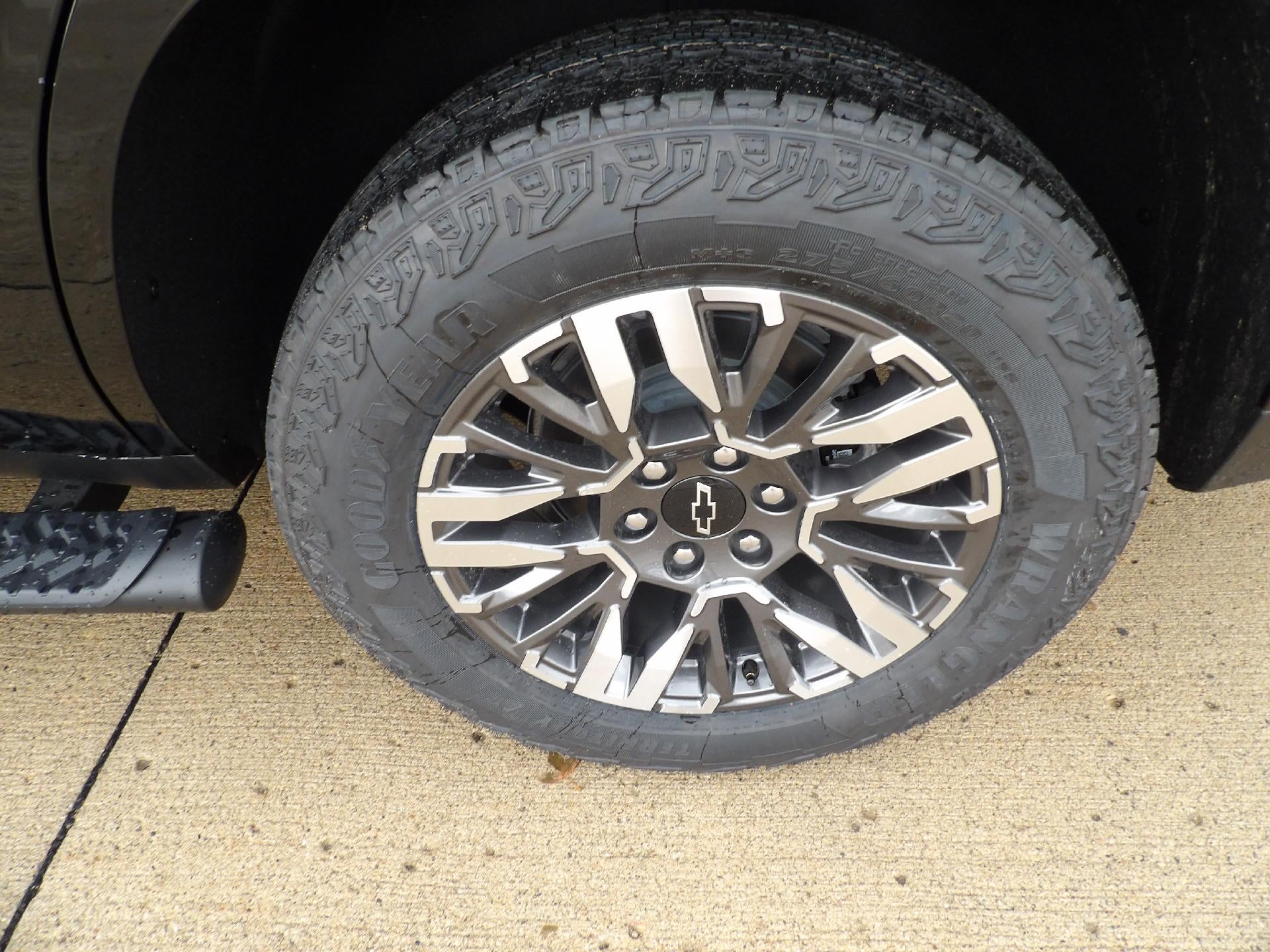 2026 Chevrolet Tahoe Z71 - Photo 11