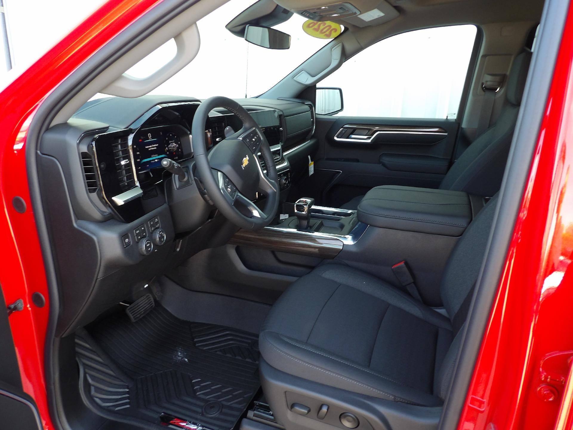 2026 Chevrolet Silverado 1500 LT - Photo 14