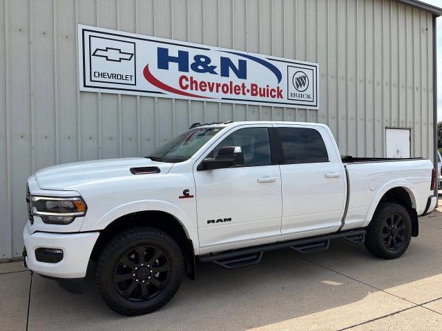 2022 RAM 2500 Laramie Crew Cab 4x4 6'4" Box