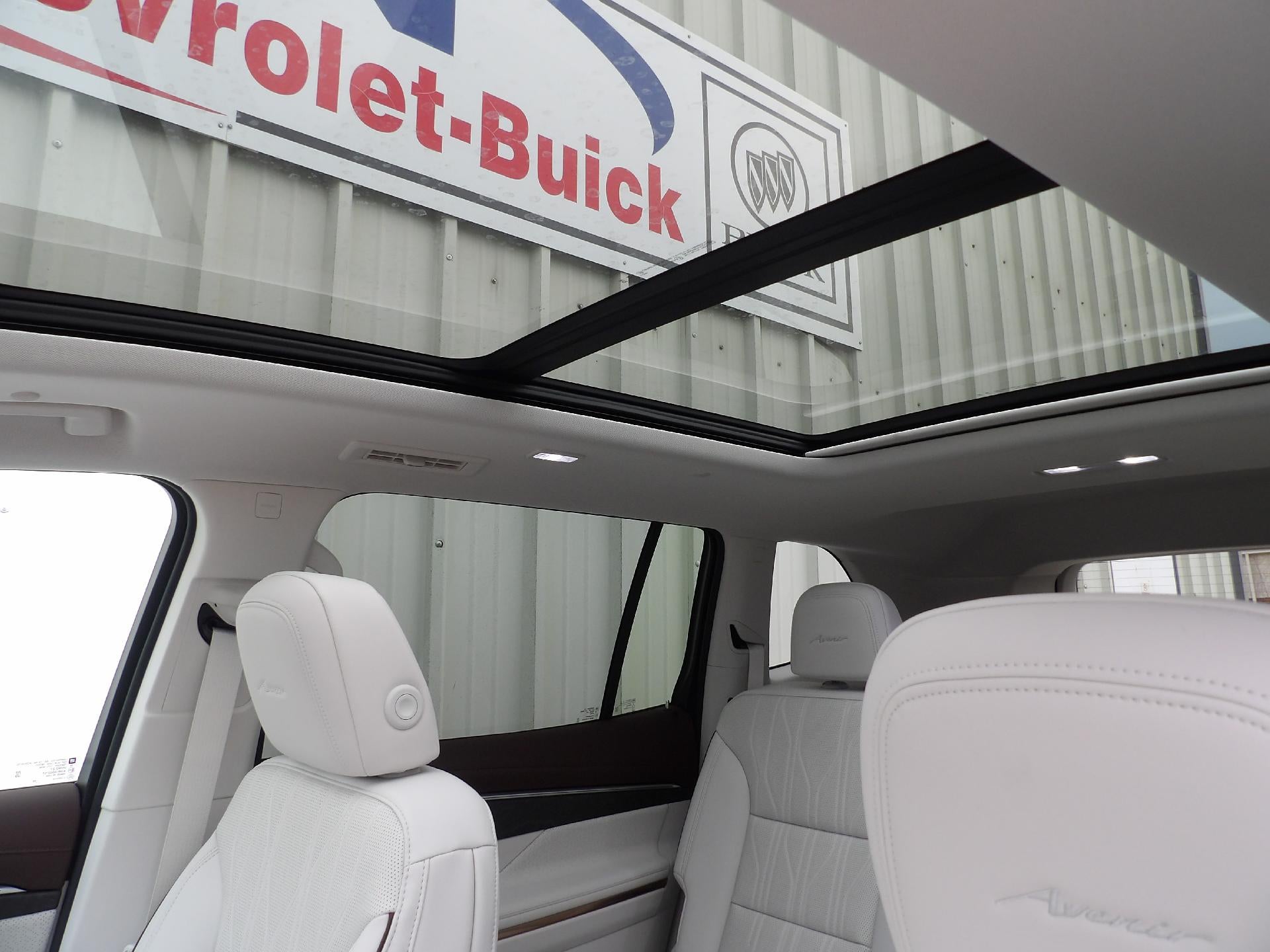 2026 Buick Enclave Avenir