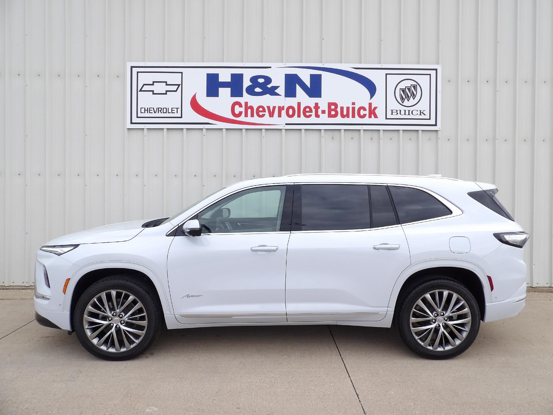 2026 Buick Enclave Avenir