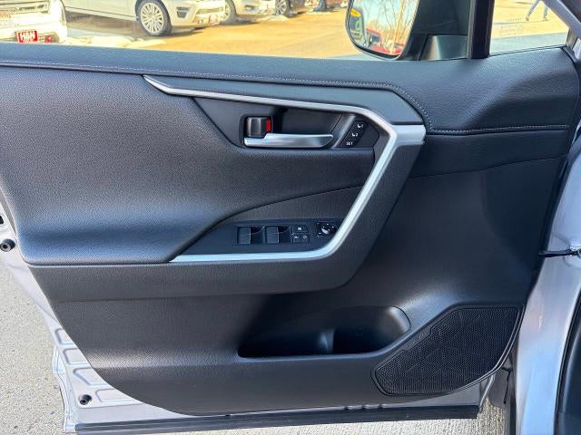 2020 Toyota RAV4 Limited