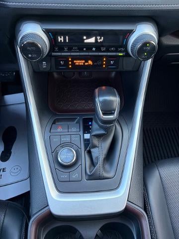 2020 Toyota RAV4 Limited