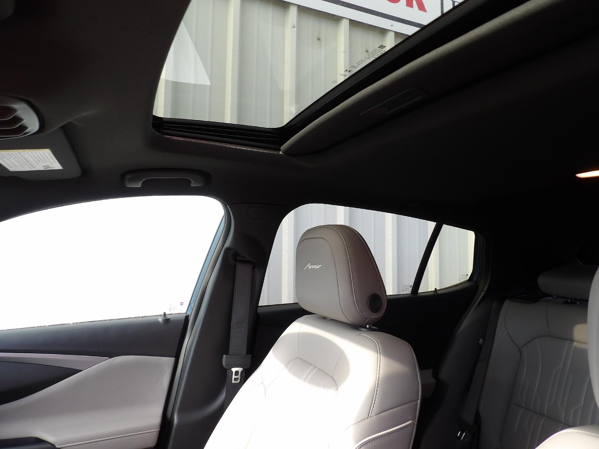 2025 Buick Envista Avenir