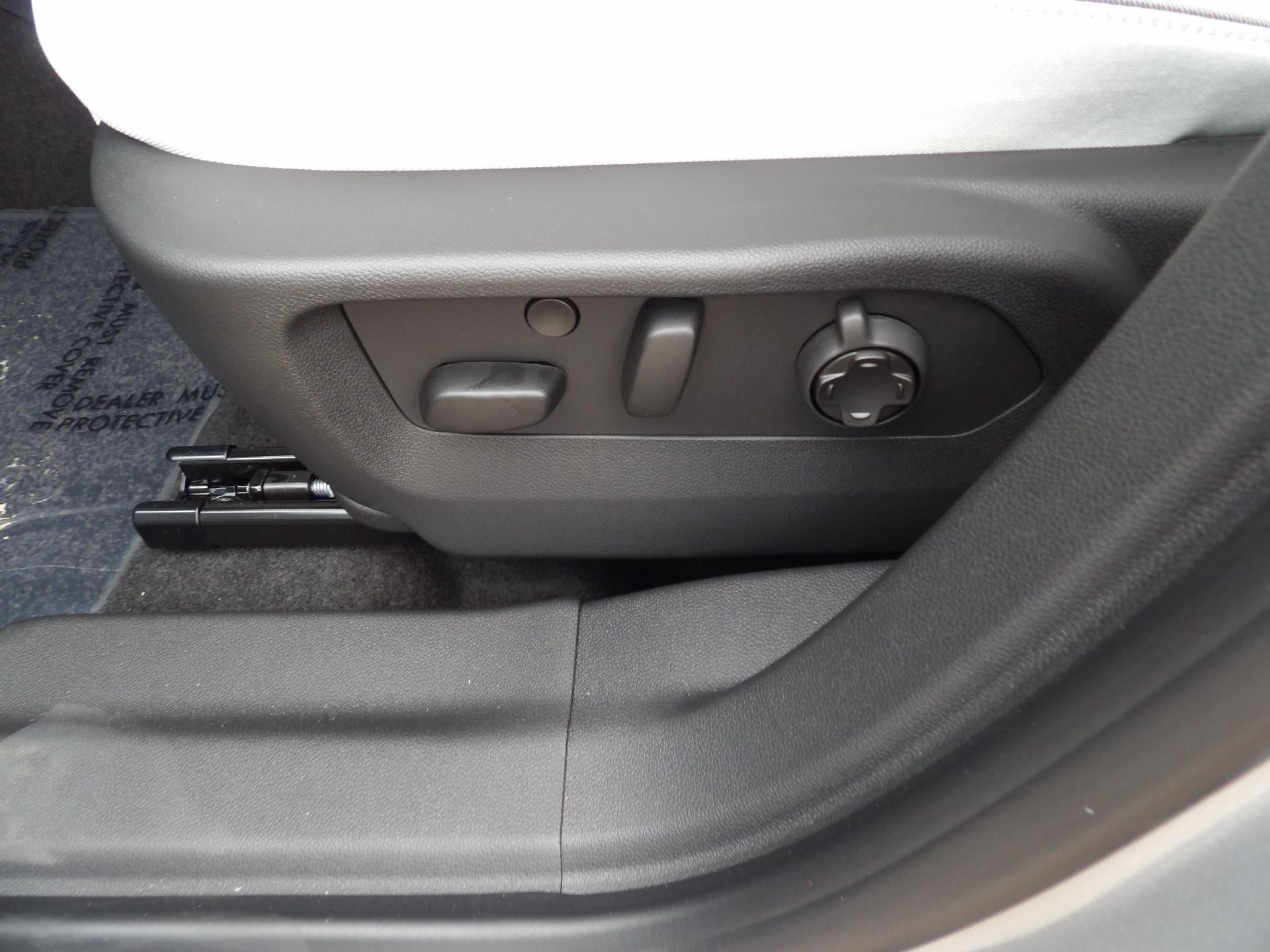 2026 Buick Envision Avenir - Photo 13